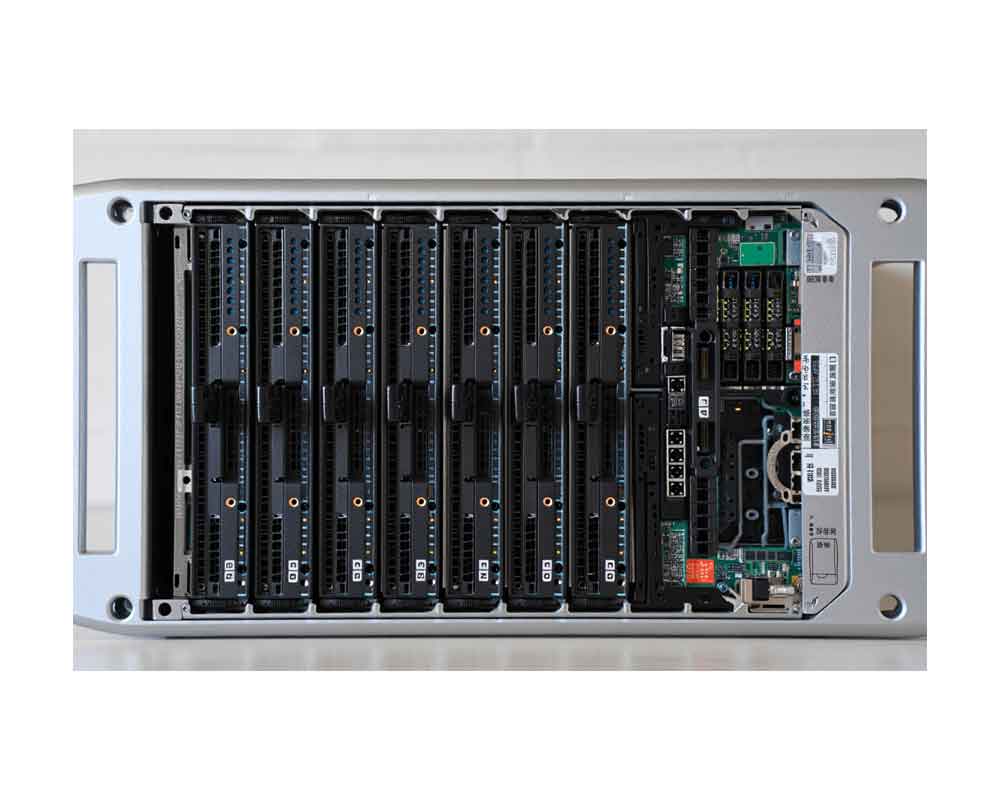blade server چیست